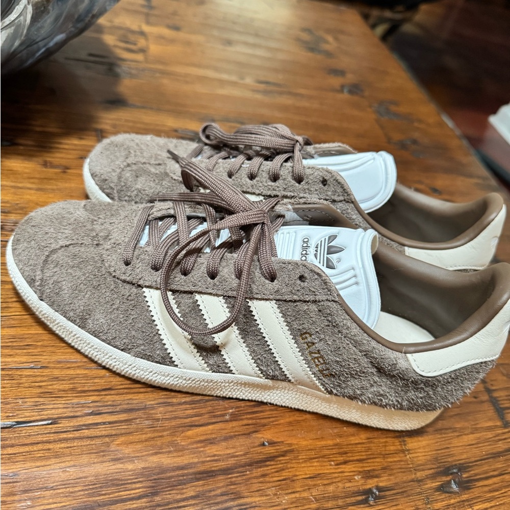 Adidas Gazelle limited edition EARTH STRATA